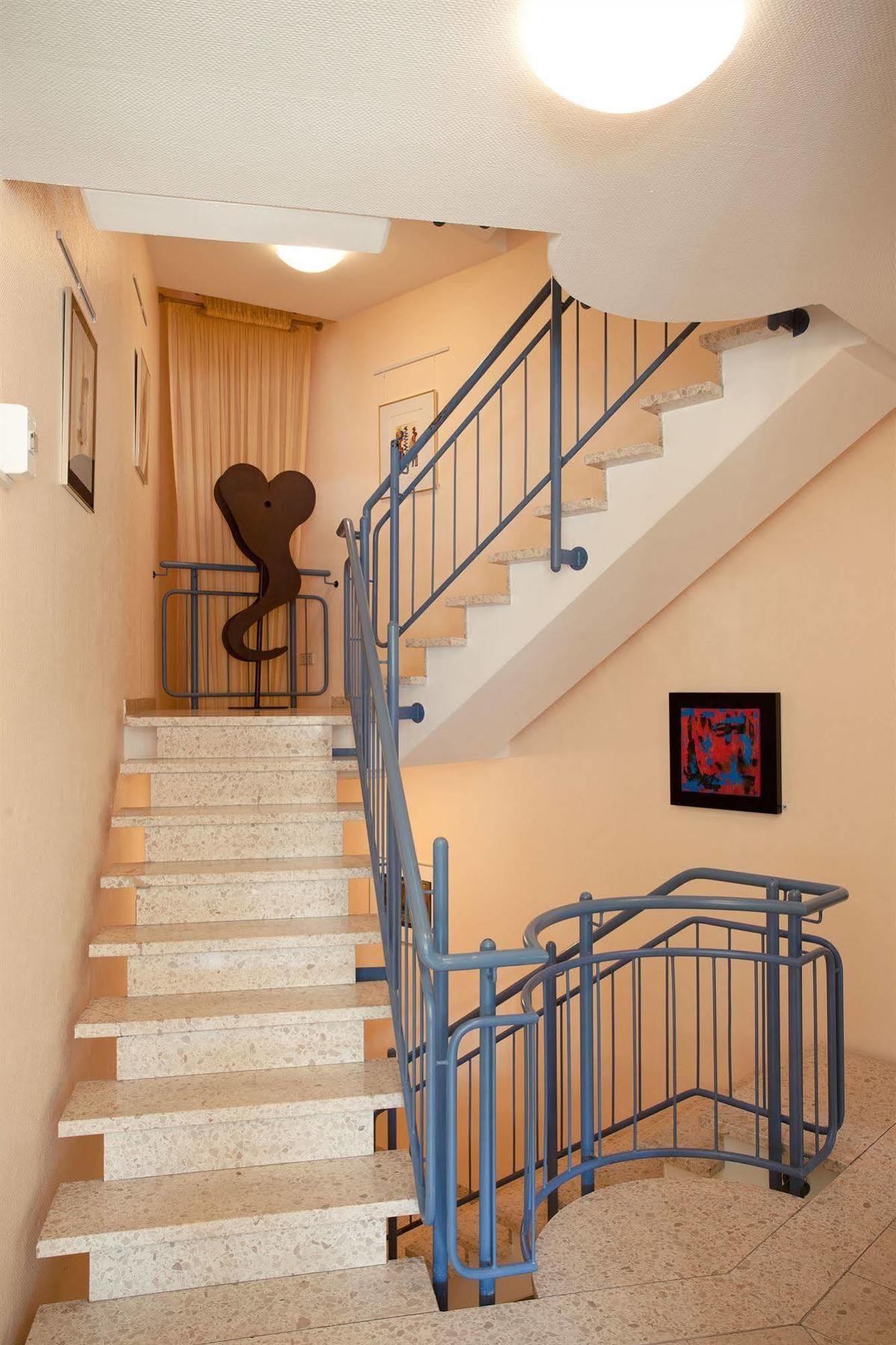 Akzent Hotel Torgauer Hof Зинделфинген Екстериор снимка